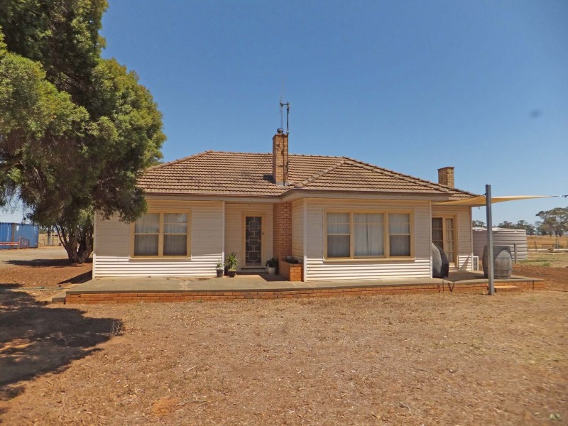 930 Cooma Road, Cooma VIC 3616