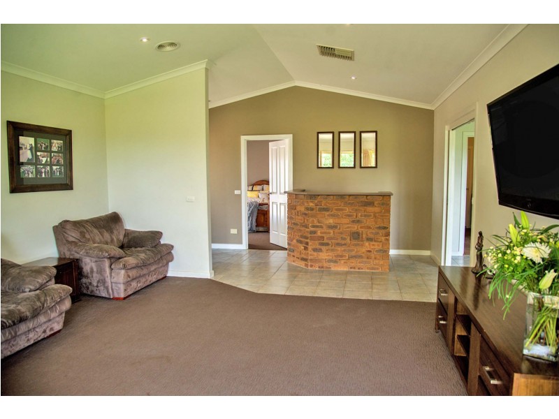 221 Balls Road, Nathalia VIC 3638