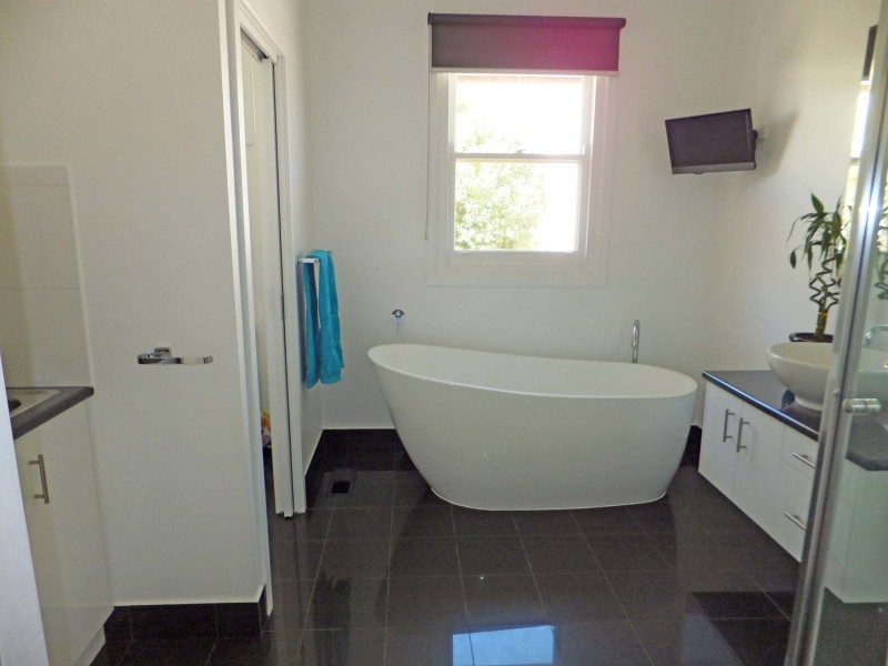 58 Allan Street, Kyabram VIC 3620