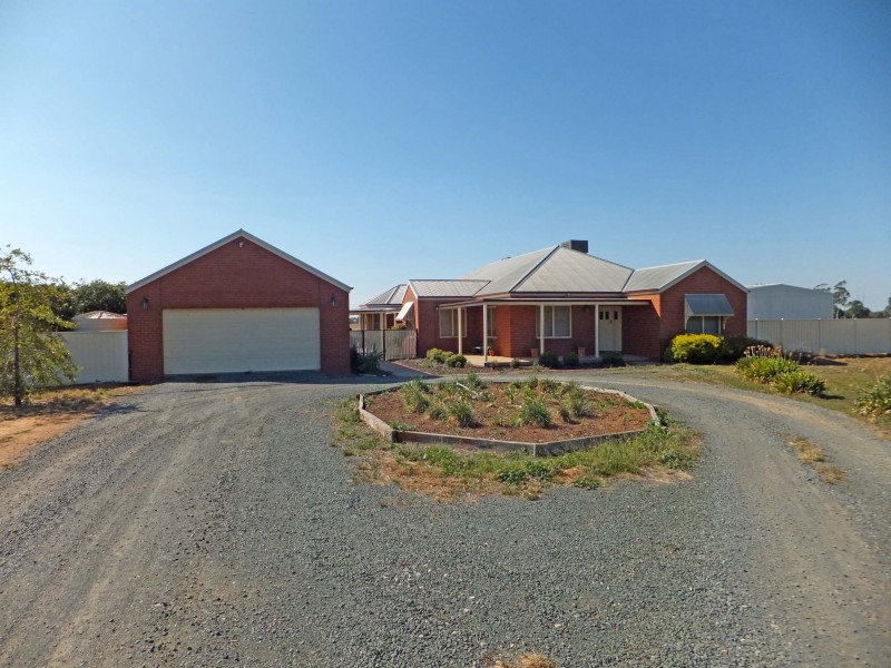 294 John Allan Road, Kyabram VIC 3620