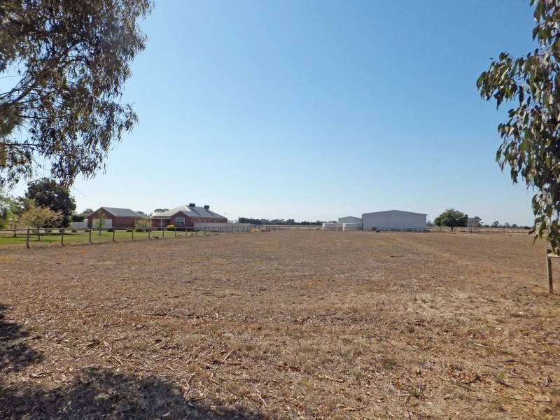 294 John Allan Road, Kyabram VIC 3620