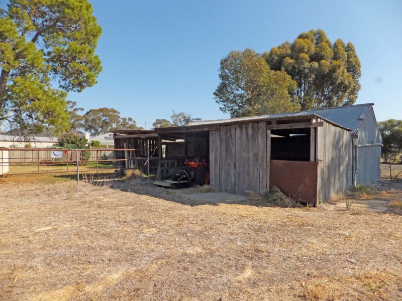 2242 Finlay Road, Tongala VIC 3621