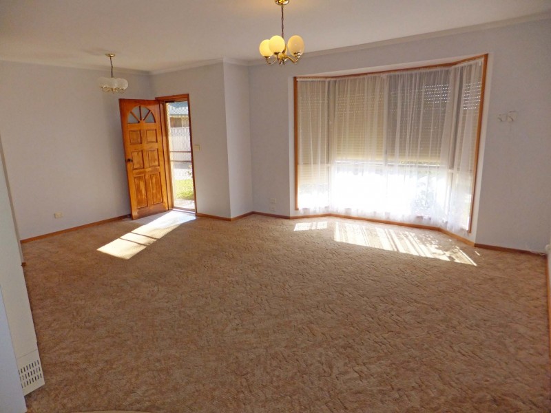 1/10 Munro Crescent, Kyabram VIC 3620