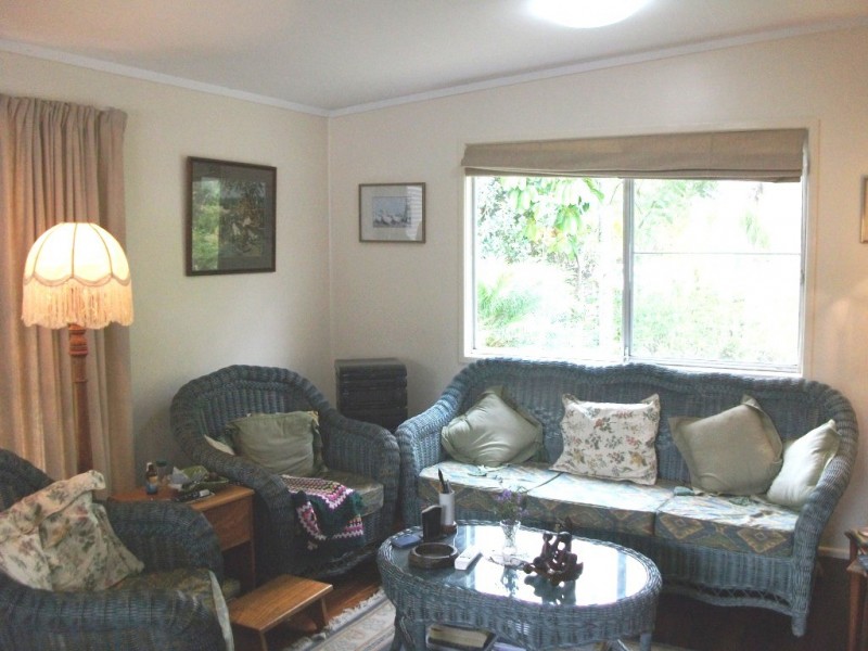 Valdora QLD 4561