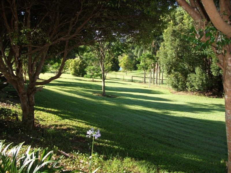 201 Coes Creek Rd, Coes Creek QLD 4560