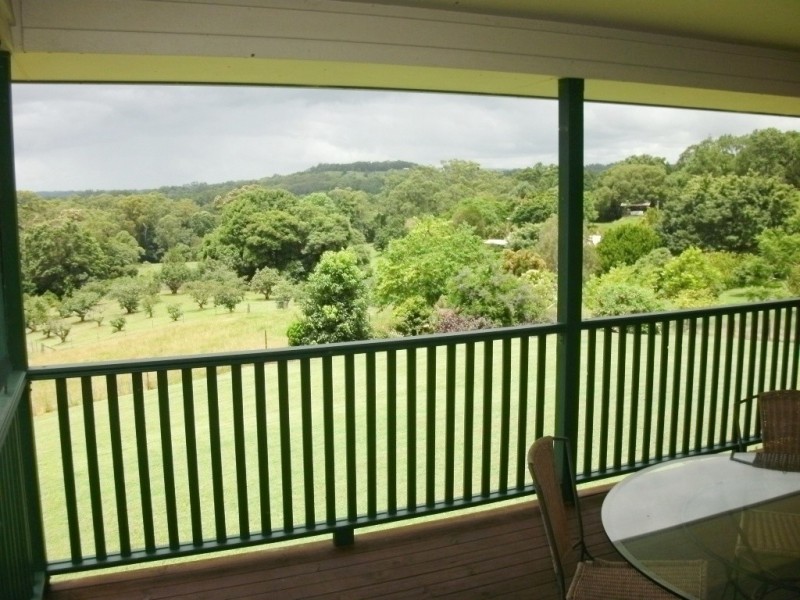 201 Coes Creek Rd, Coes Creek QLD 4560