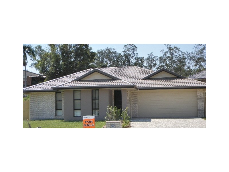 104 High Street, Blackstone QLD 4304