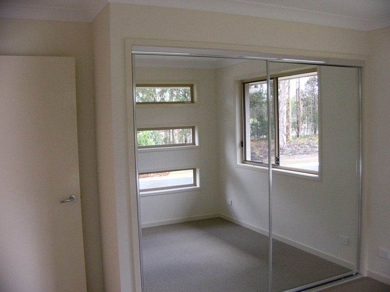 21 Bellthorpe Cresecent, Waterford QLD 4133