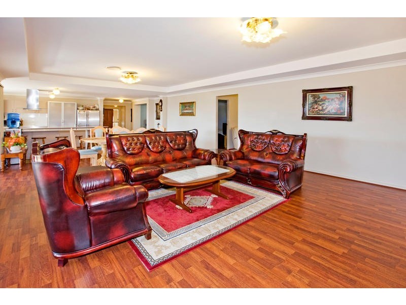 15 Tone Drive, Collingwood Park QLD 4301