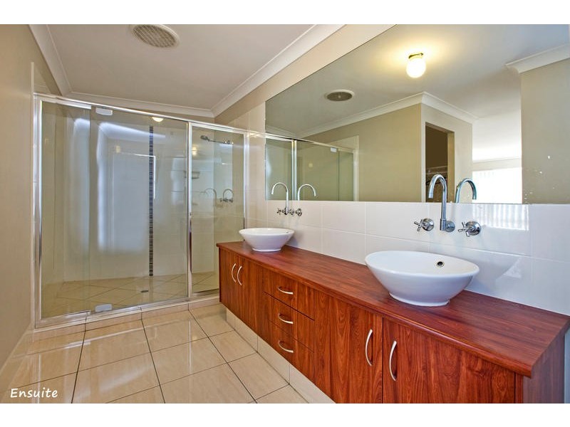 15 Tone Drive, Collingwood Park QLD 4301