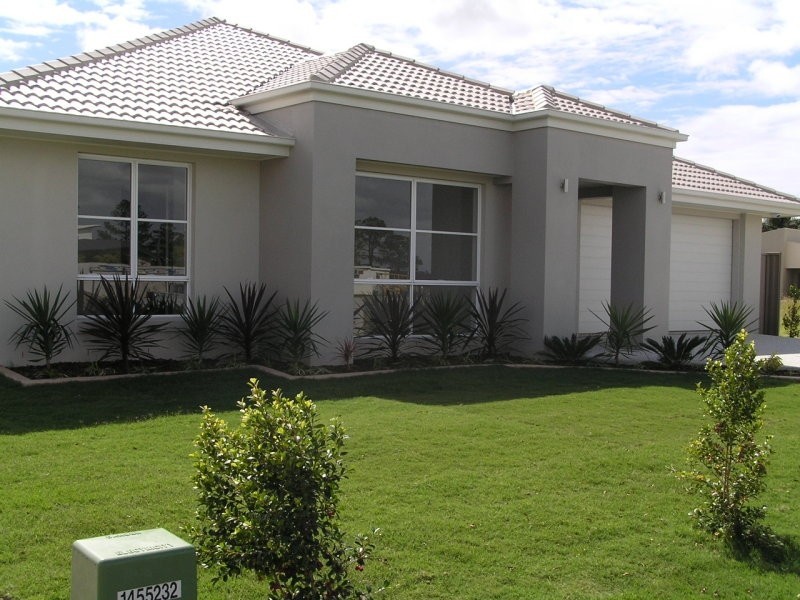 24 Iridium Drive, Hope Island QLD 4212