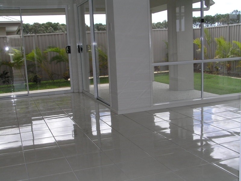 24 Iridium Drive, Hope Island QLD 4212