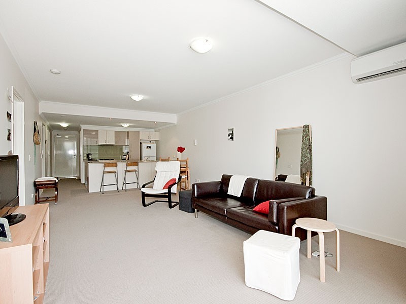 72/95 Clarence Street, Indooroopilly QLD 4068