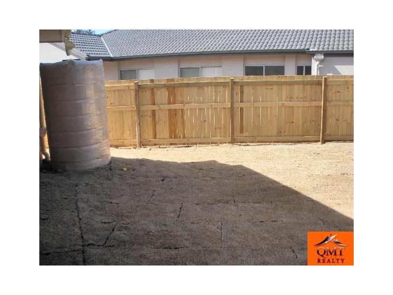 19 Eric Drive, Blackstone QLD 4304