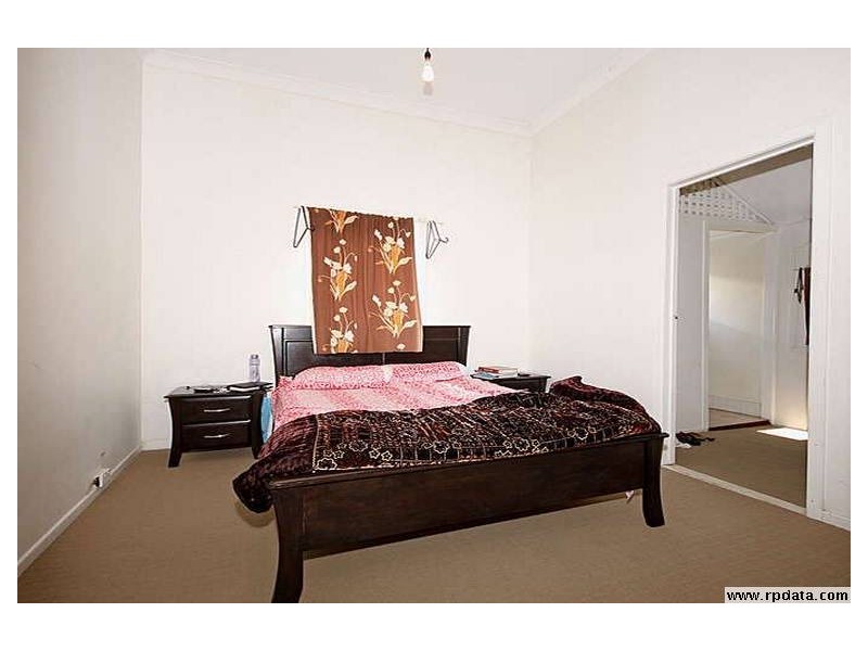 73 Deshon Street, Woolloongabba QLD 4102