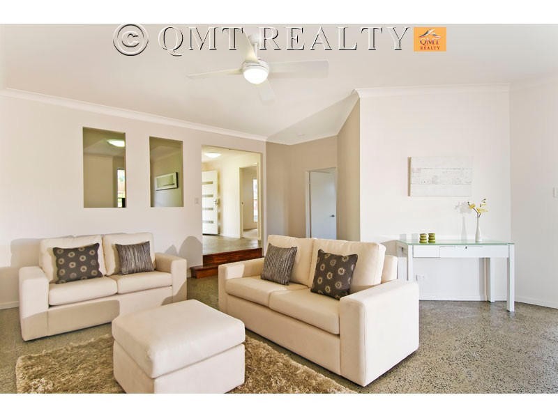 12 Dillon Avenue, Augustine Heights QLD 4300