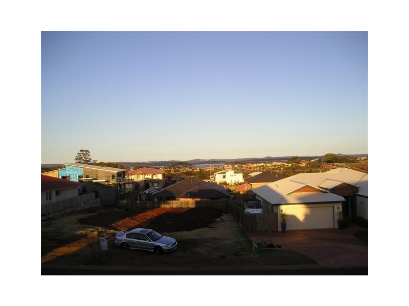 11 Hayman Street, Redland Bay QLD 4165