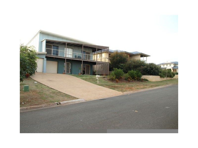11 Hayman Street, Redland Bay QLD 4165