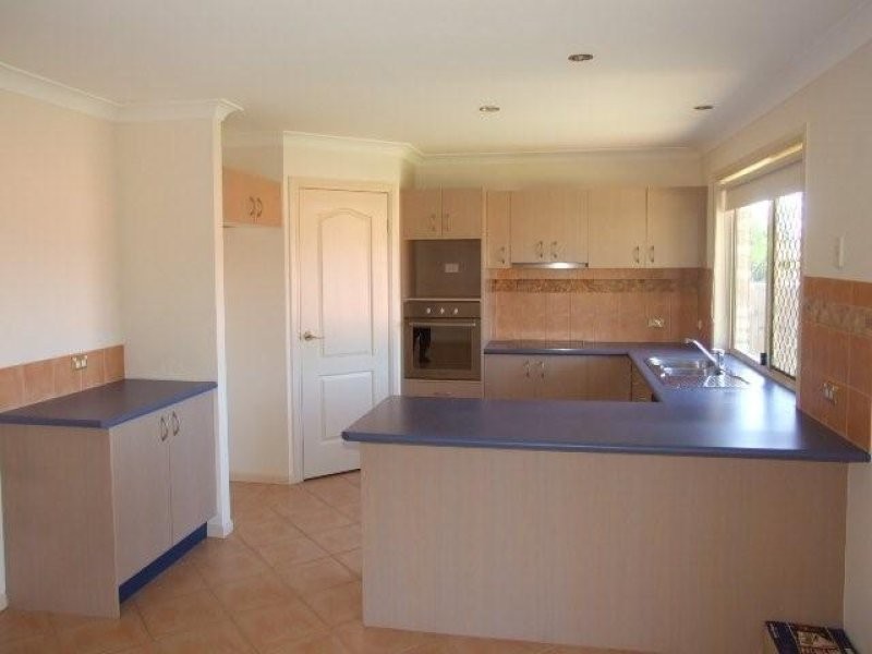 3 LEELABEN PLACE, Eight Mile Plains QLD 4113