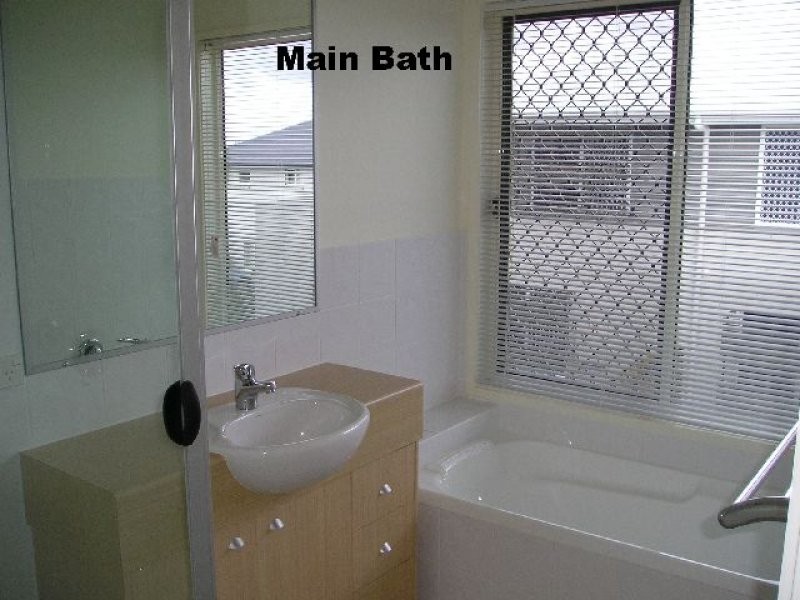 5 DAVID PLACE, Manly West QLD 4179