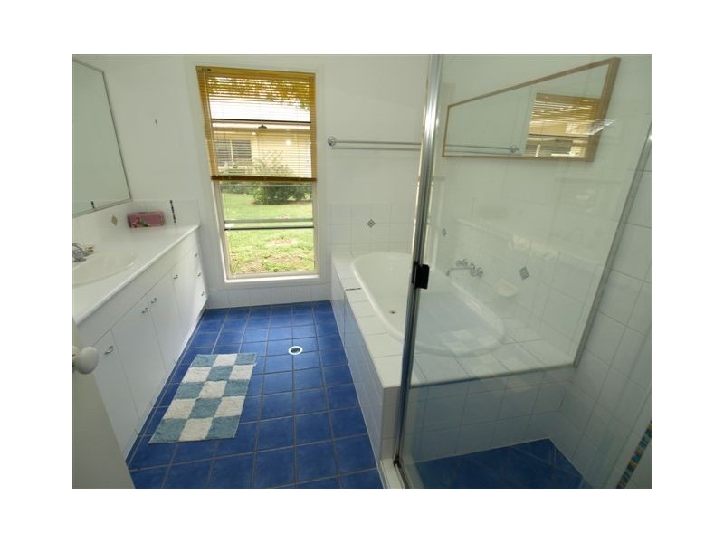 272 Kangaroo Gully Road, Bellbowrie QLD 4070