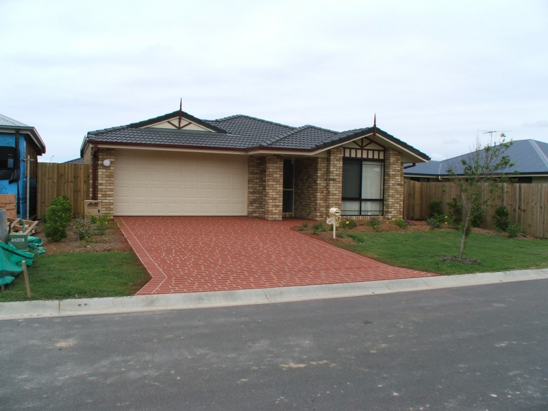 30 Aird Street, Sandstone Point QLD 4511
