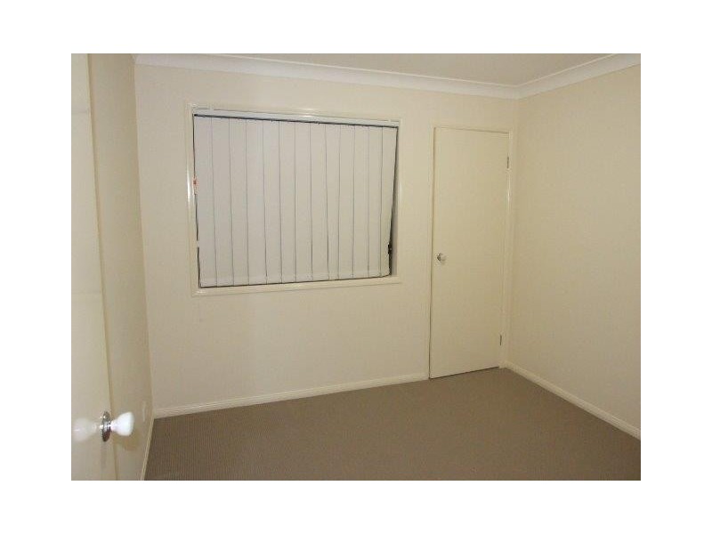 48 MOFFATT RD, Waterford West QLD 4133