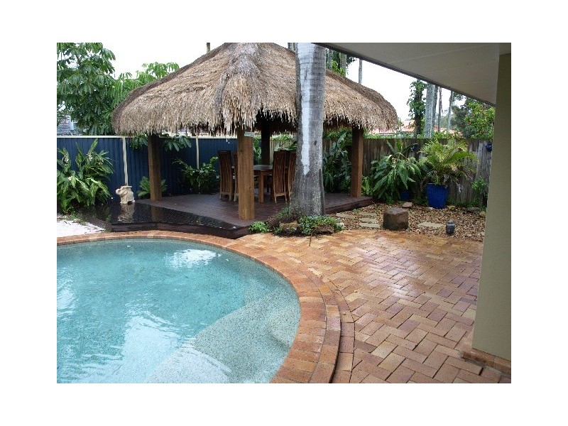 202 TALLEBUDGERA DRIVE, Palm Beach QLD 4221