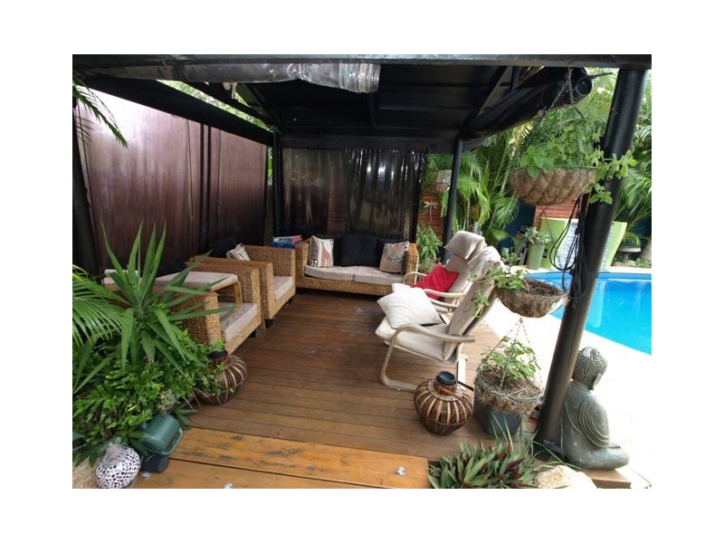 8 Barcelona Place, Slacks Creek QLD 4127