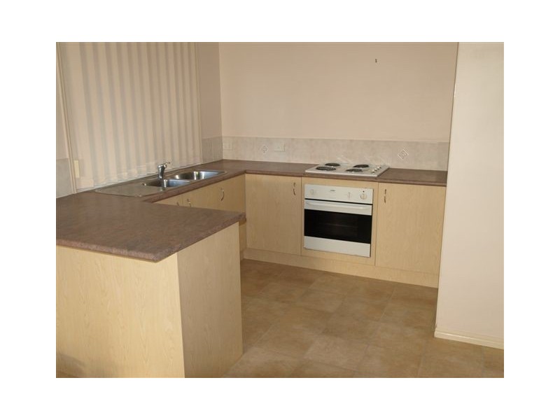 9 RAYMONT STREET, North Lakes QLD 4509