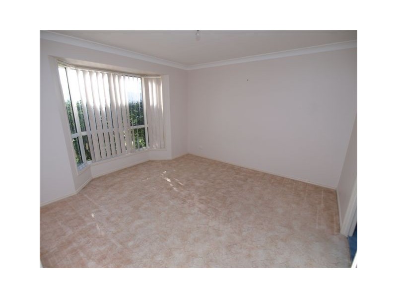 9 RAYMONT STREET, North Lakes QLD 4509