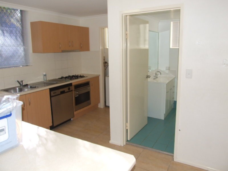 9/6-8 Greenmeadow Rd, Mansfield QLD 4122