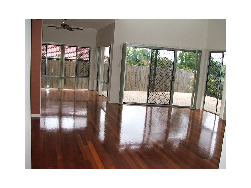 186 HARGREAVES RD, Manly West QLD 4179