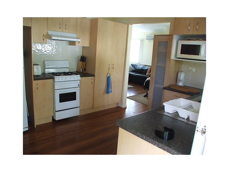 15 DERAMORE STREET, Wavell Heights QLD 4012