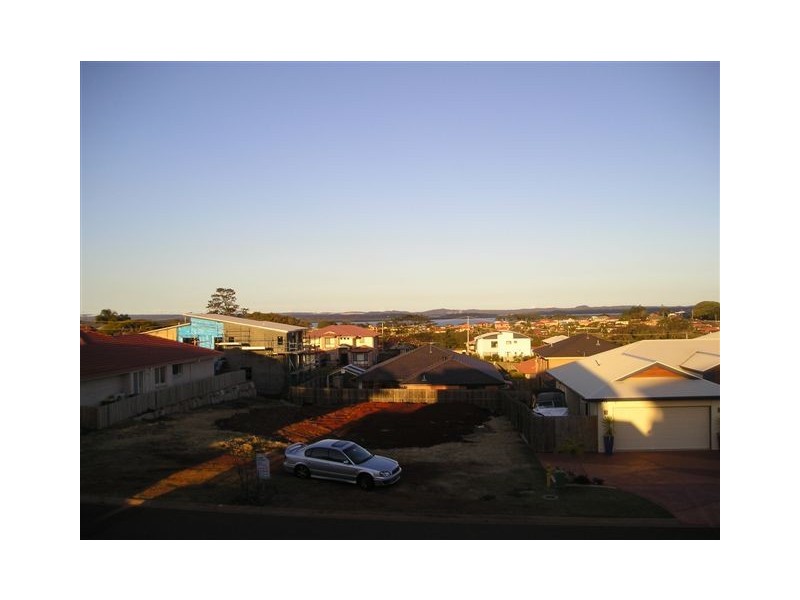 11 Hayman St, Redland Bay QLD 4165