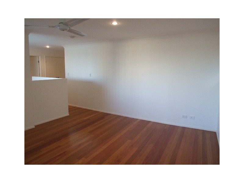 11 Hayman St, Redland Bay QLD 4165