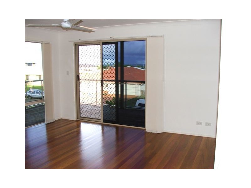 11 Hayman St, Redland Bay QLD 4165