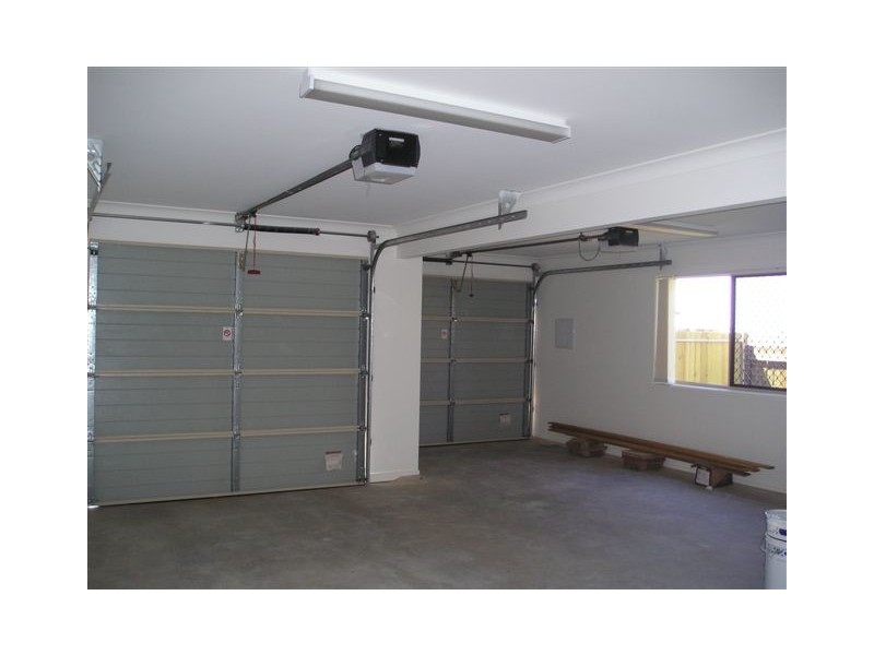 11 Hayman St, Redland Bay QLD 4165