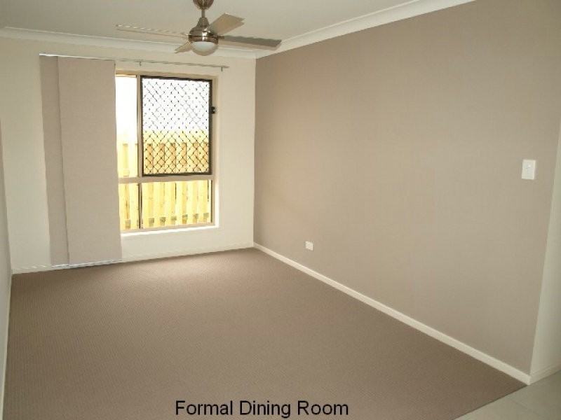 12 SYCAMORE CLOSE, Calamvale QLD 4116