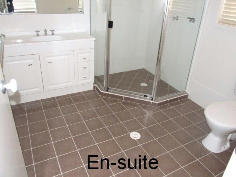 24 LAPFORD COURT, Drewvale QLD 4116