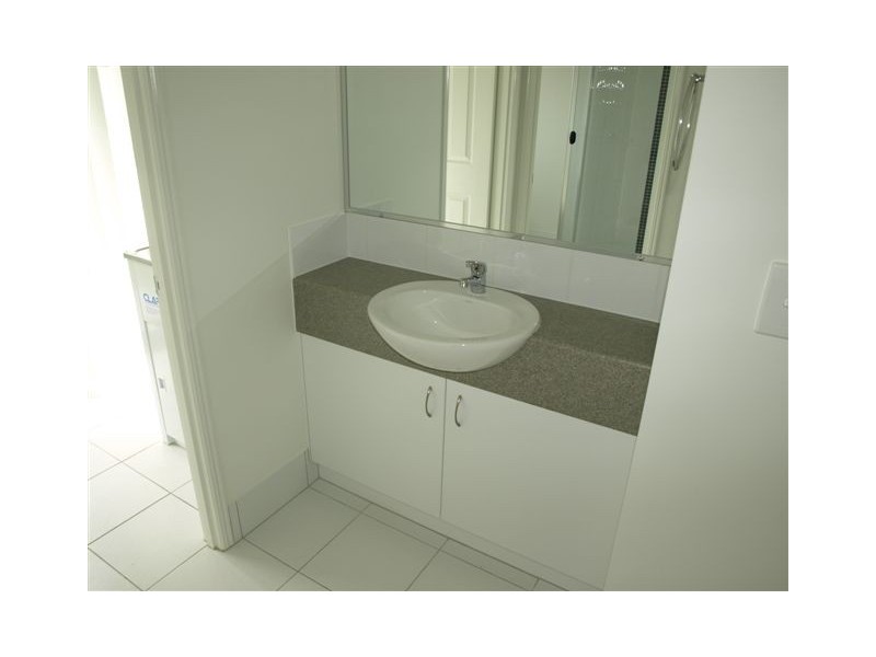 4 NICHOLLS DRIVE, Redbank Plains QLD 4301