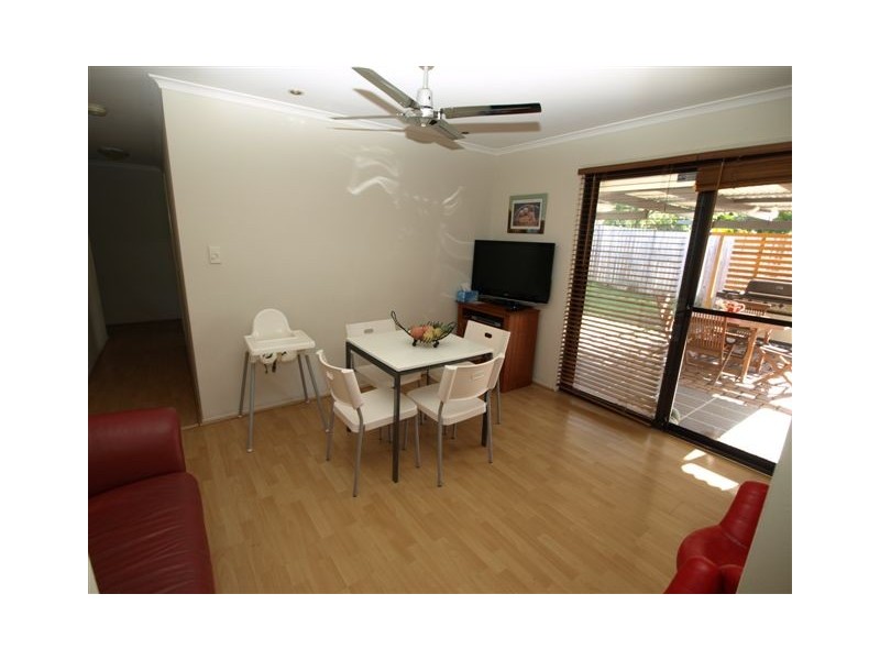 1 BOONAH COURT, Helensvale QLD 4212