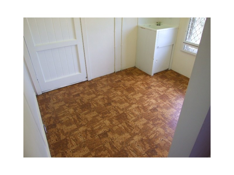 144 Nursery Road, Holland Park West QLD 4121