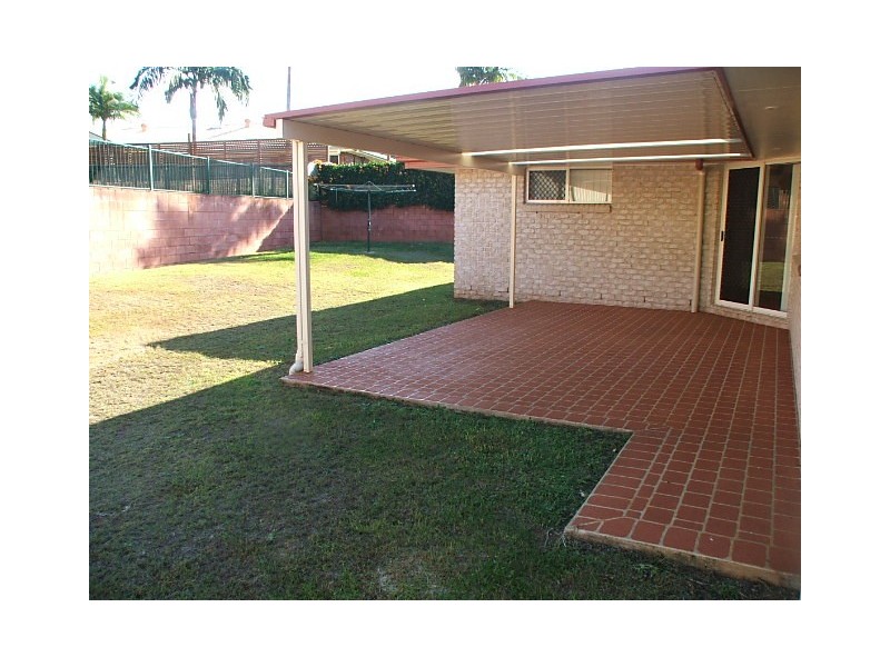 16 St CLAIR COURT, Redland Bay QLD 4165