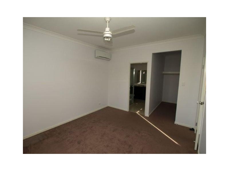 64 Possum Parade, North Lakes QLD 4509