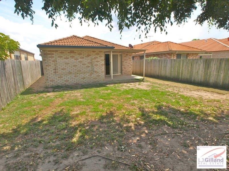 8 Atthow Street, North Lakes QLD 4509