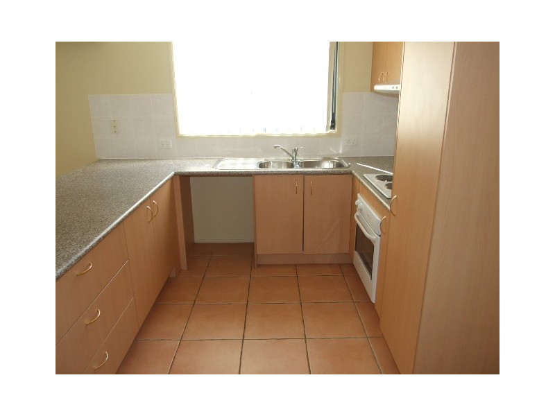 15 STANDISH STREET, North Lakes QLD 4509