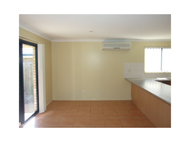 15 STANDISH STREET, North Lakes QLD 4509