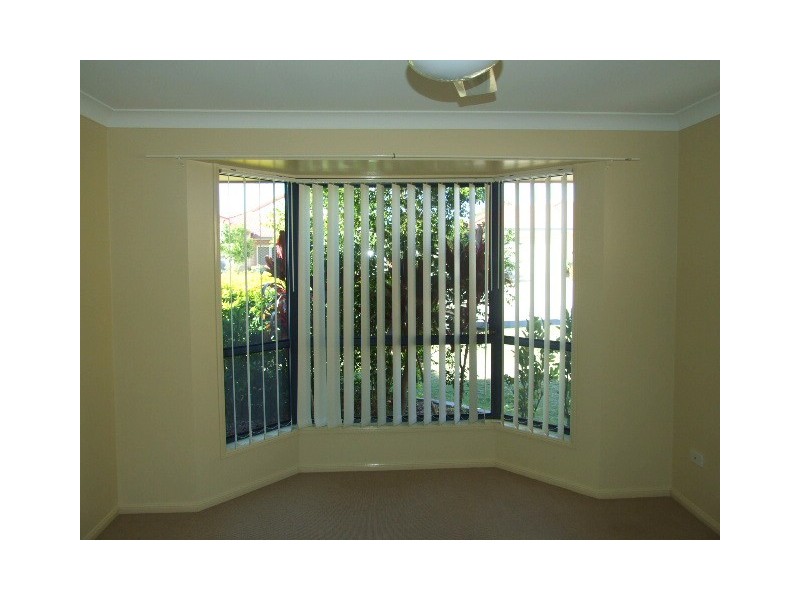 15 STANDISH STREET, North Lakes QLD 4509