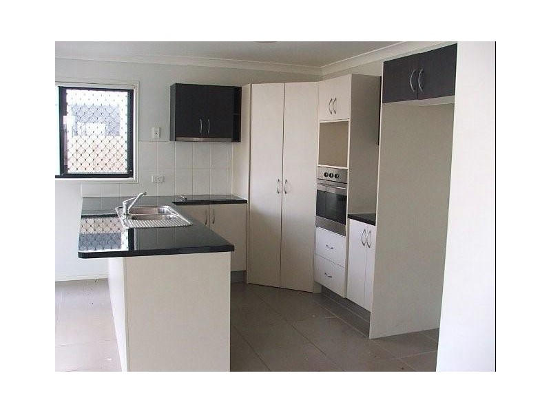 19A TOWER STREET, Springwood QLD 4127